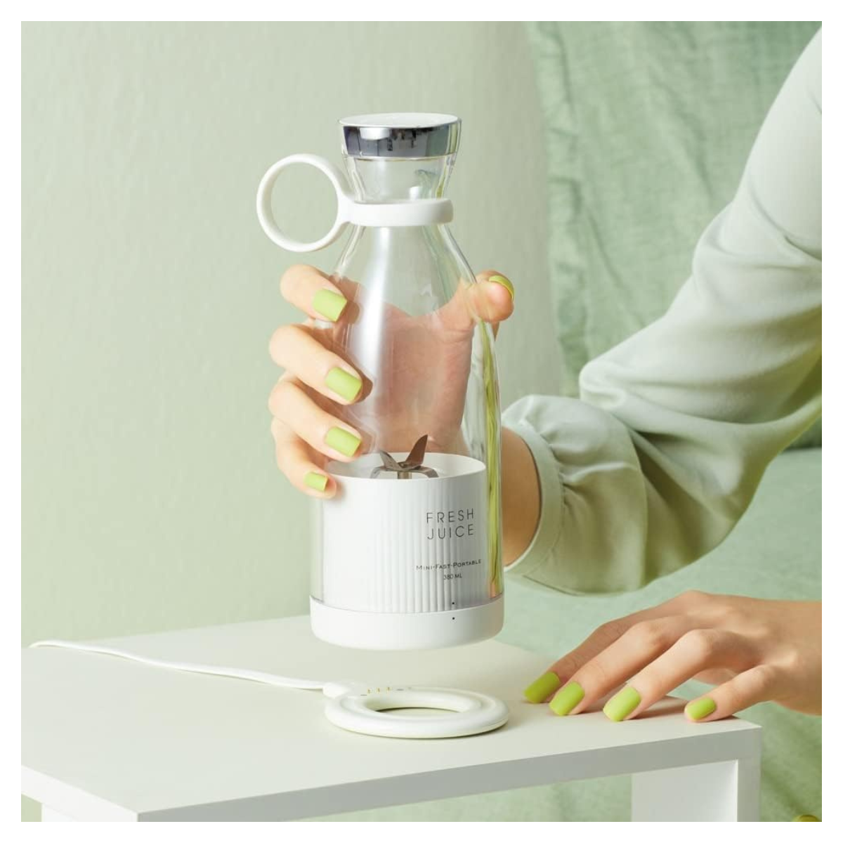 Batidora Portátil Juice 350 ml – Hidratación y bienestar en tus manos